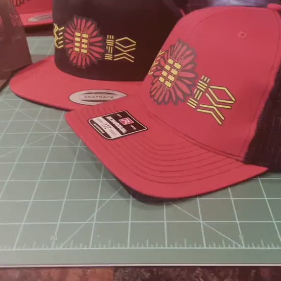 Daisy Symbols Hat
