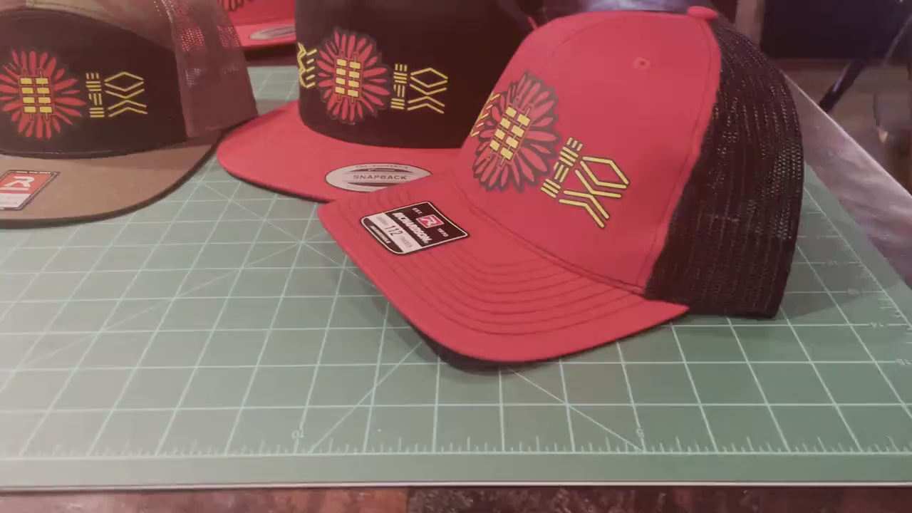 Daisy Symbols Hat